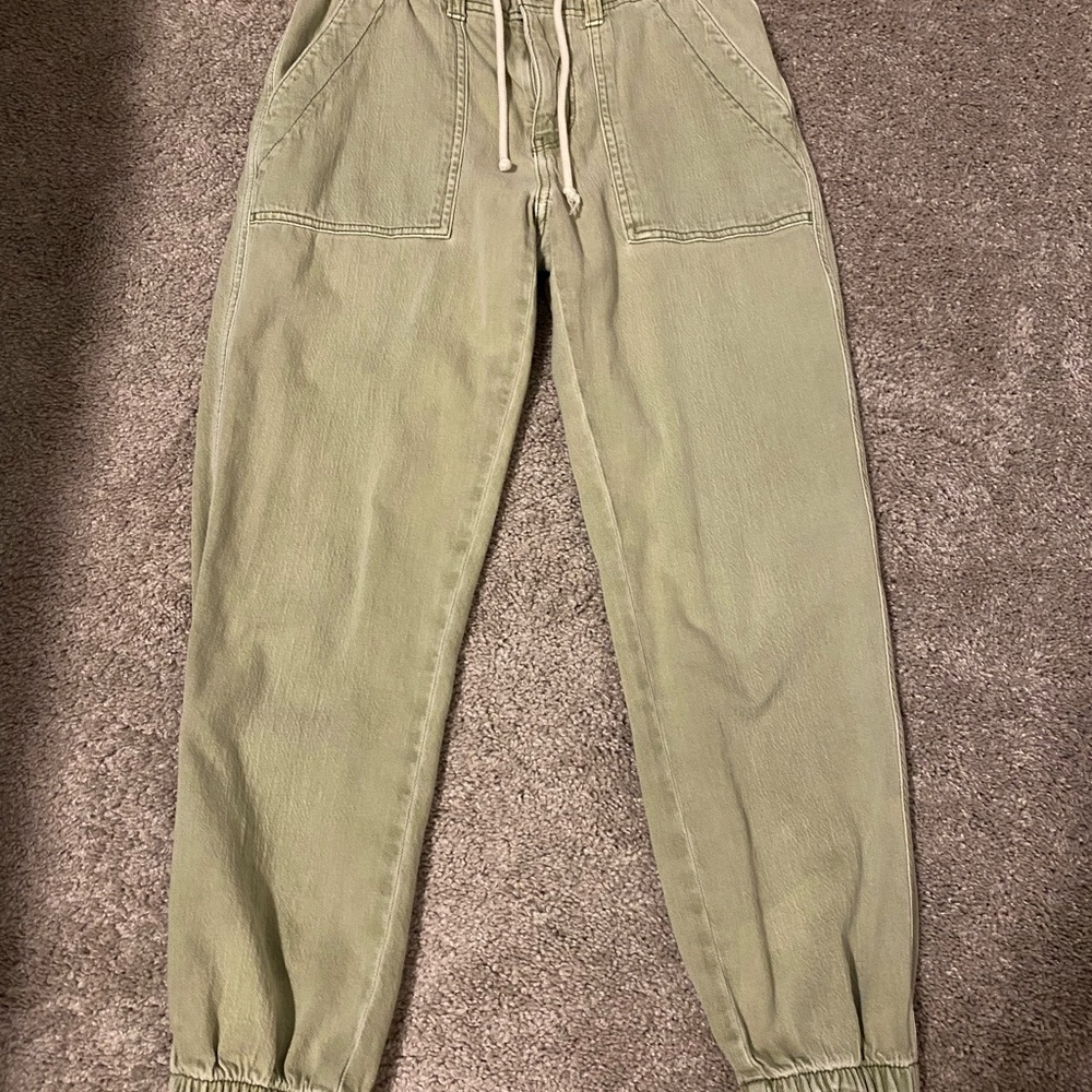 American Eagle Denim Material jogger pants size 4.